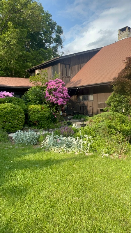 property at 32 Sunrise Terrace