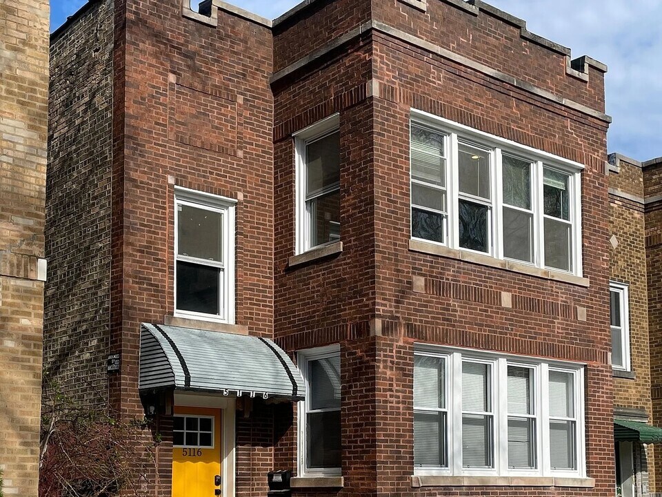 5116 N Avers Ave in Chicago, IL - Building Photo
