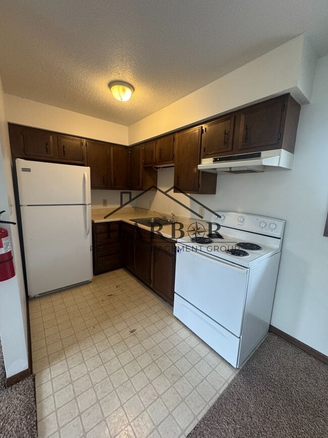 property at 715 6th St