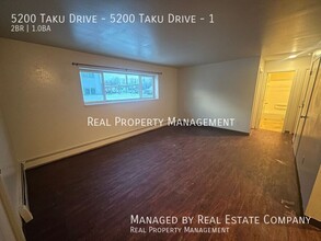 5200 Taku Dr in Anchorage, AK - Building Photo - Building Photo