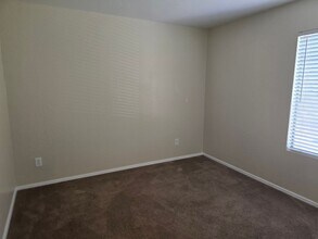 10739 W Coolidge St in Phoenix, AZ - Building Photo - Building Photo