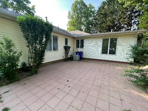 1102 Mourning Dove Dr in Blacksburg, VA - Building Photo - Building Photo