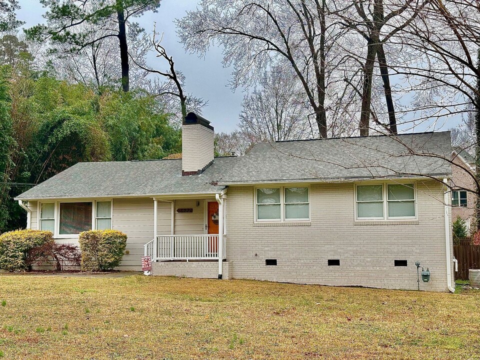3432 Leonard St in Raleigh, NC - Building Photo
