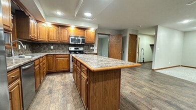 1812 S Sheridan Dr in Quincy, IL - Building Photo - Building Photo