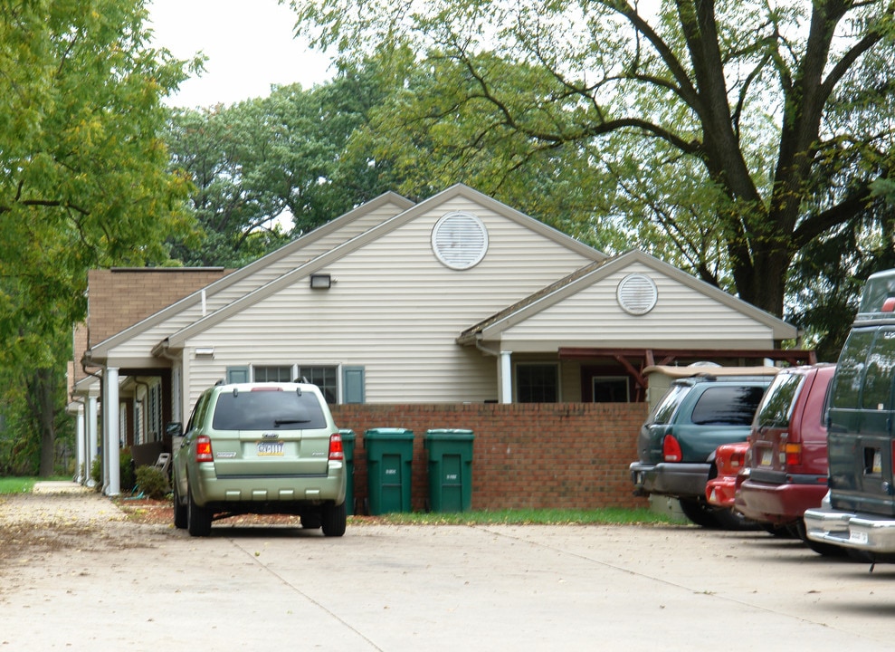 1306-1308 Almond St in Williamsport, PA - Building Photo