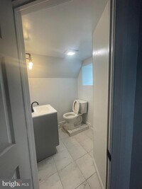 748 McCabe Ave photo'