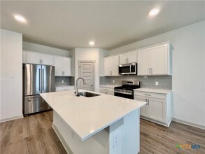 113 New Hampton Wy in San Marcos, TX - Building Photo - Building Photo