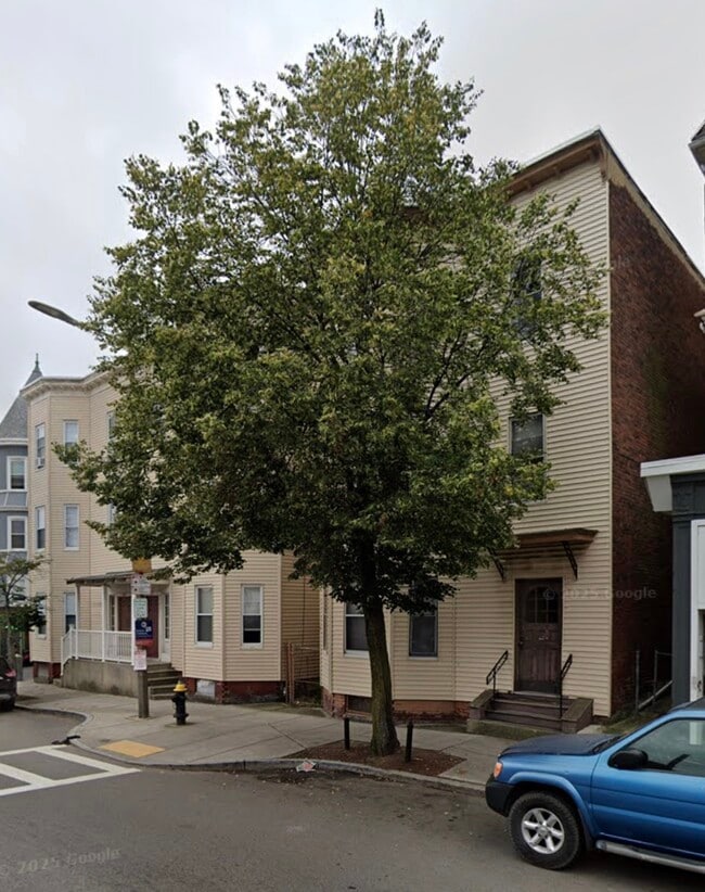 property at 314 Centre St