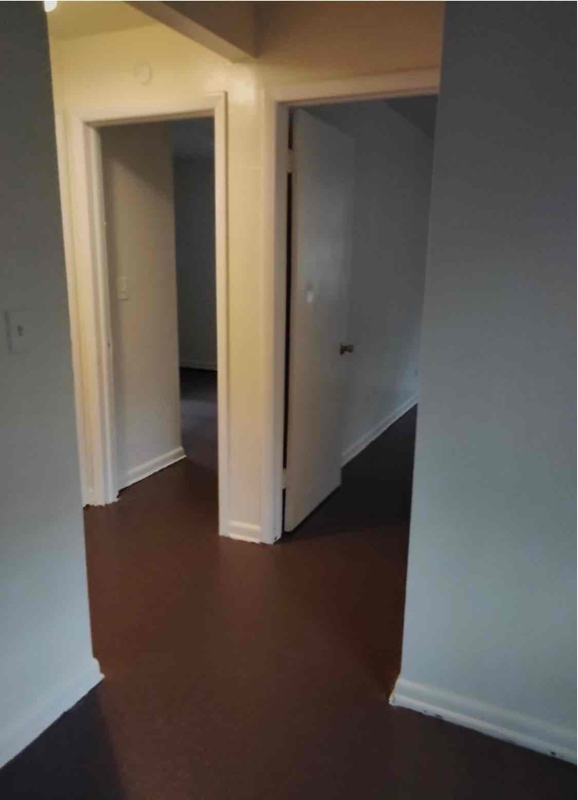 property at 1422 Golfair Blvd