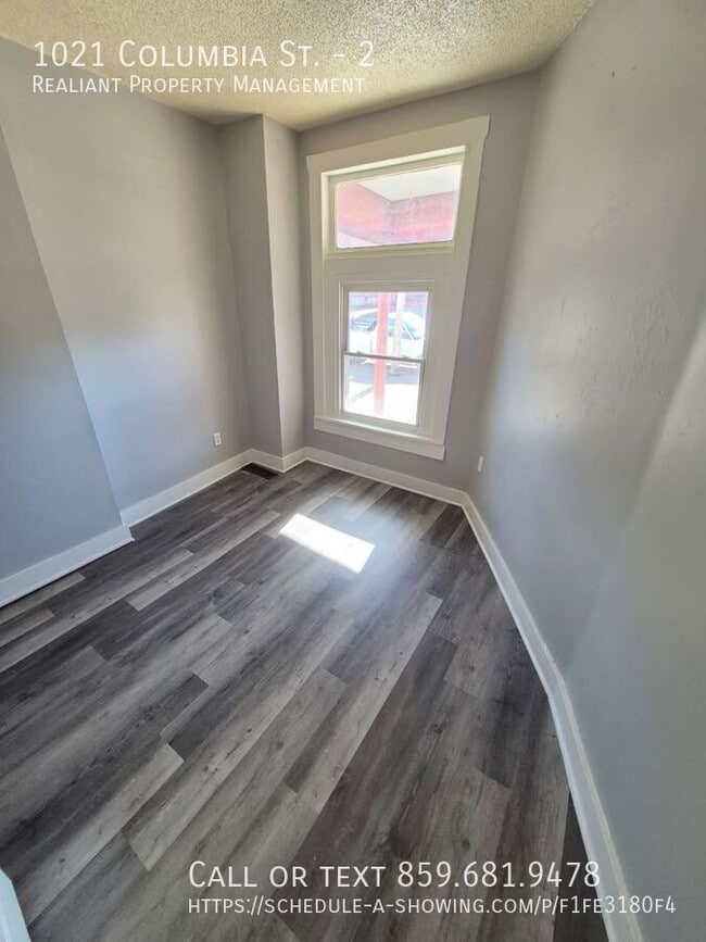 1021 Columbia St in Newport, KY - Building Photo - Building Photo