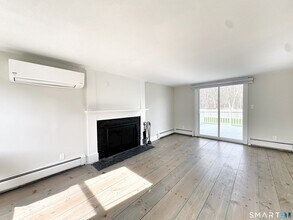 112 Georgetown Rd in Weston, CT - Building Photo - Building Photo