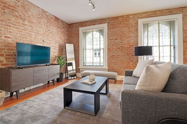 822 Perdido St in New Orleans, LA - Building Photo - Building Photo