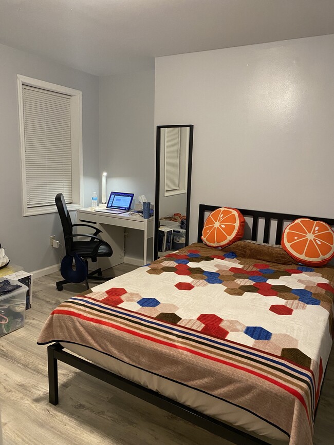 10 Farm St in Troy, NY - Building Photo - Building Photo