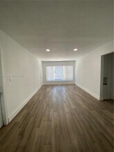 1025 NE 78th St in Miami, FL - Building Photo - Building Photo