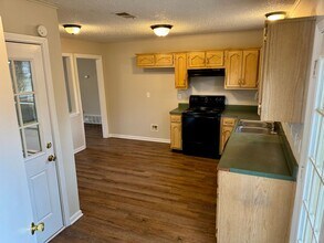 8241 Ashbrook Dr in Southaven, MS - Building Photo - Building Photo