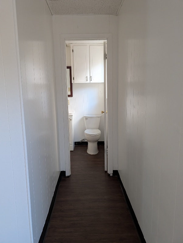 104 Holland St in Overton, TX - Foto de edificio - Building Photo