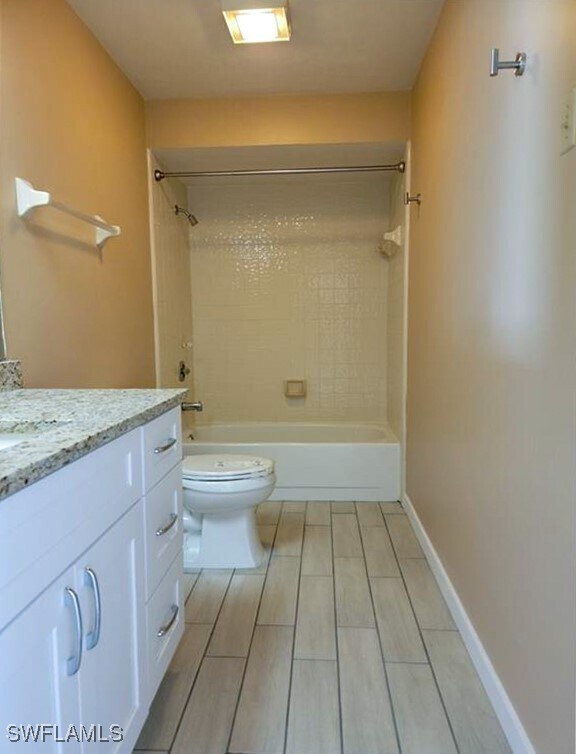 161 Cape Coral Pkwy W