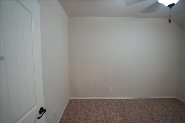 property at 1710 Thornhampton Ct