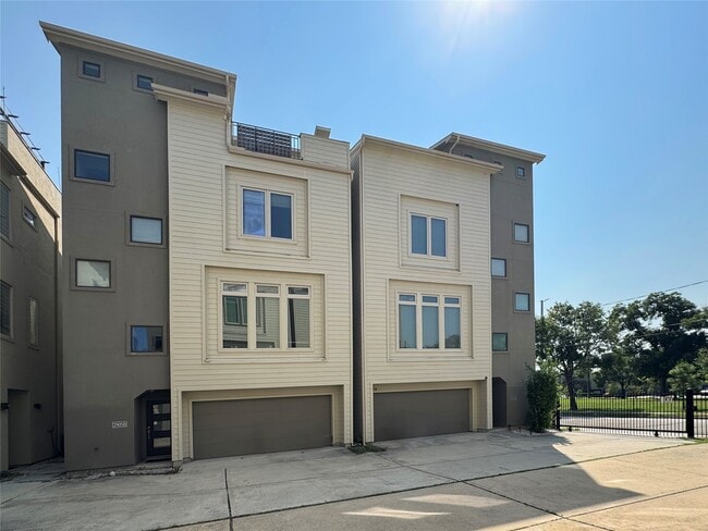 property at 2905 Gillespie St