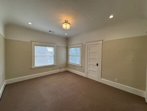 2514 Central Ave, Unit #D in Alameda, CA - Building Photo - Building Photo