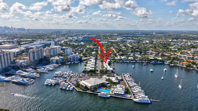 2727 Yacht Club Blvd in Fort Lauderdale, FL - Foto de edificio - Building Photo