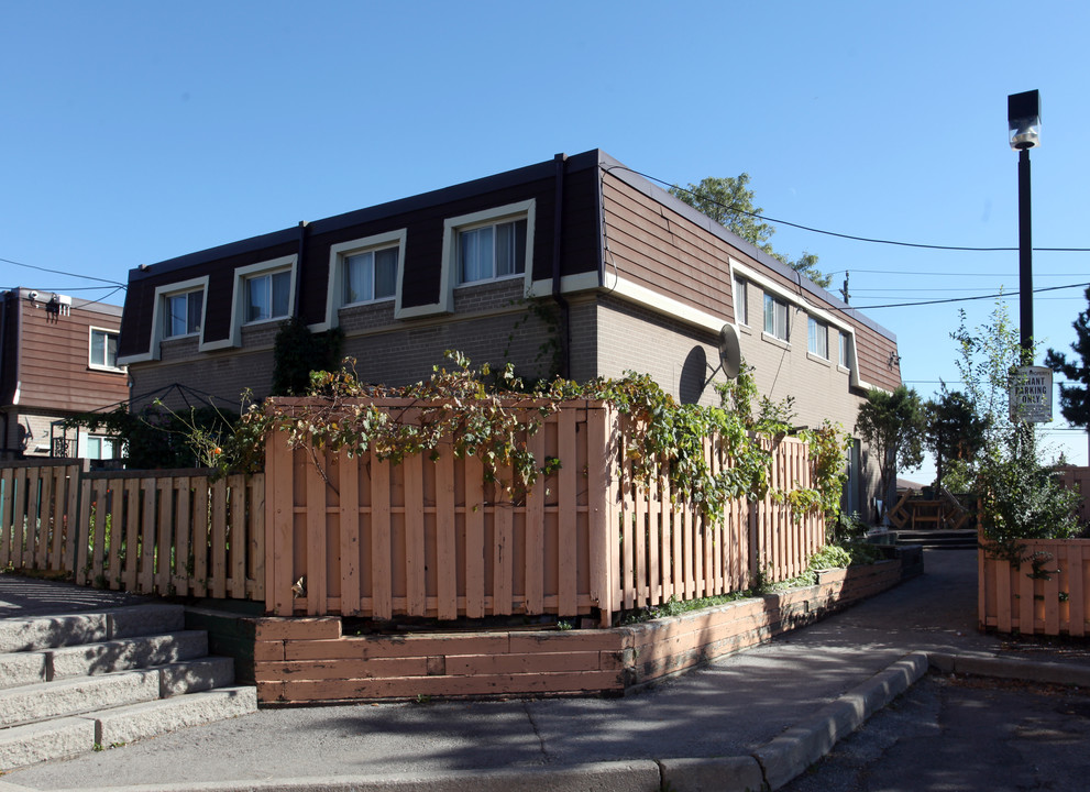 1896 Sheppard Ave W in Toronto, ON - Building Photo