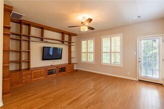1310 W Parmer Ln-Unit -2002 in Austin, TX - Building Photo - Building Photo