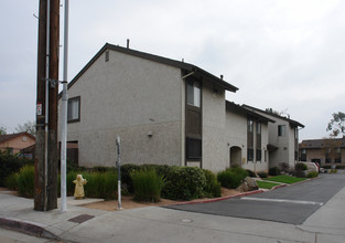 4205-4215 Juniper St in San Diego, CA - Building Photo - Building Photo