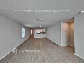 144 Hollywood Dr in New Braunfels, TX - Foto de edificio - Building Photo