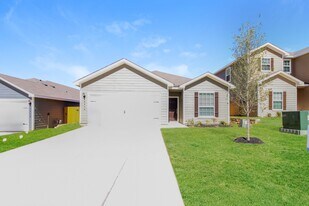 26836 Steinbeck Dr in Magnolia, TX - Building Photo