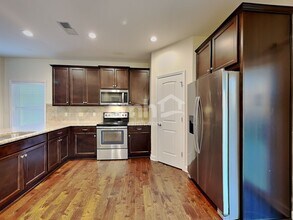 232 Lanier Pl in Clayton, NC - Building Photo - Building Photo