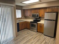 1201 Clifford Dr, Unit 8