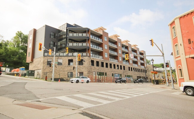 Mill Run Suites