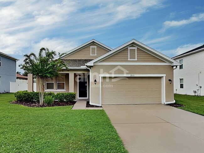 property at 1372 Celery Ave