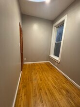 3353 S Emerald Ave, Unit 1st floor Back apartment in Chicago, IL - Building Photo - Building Photo