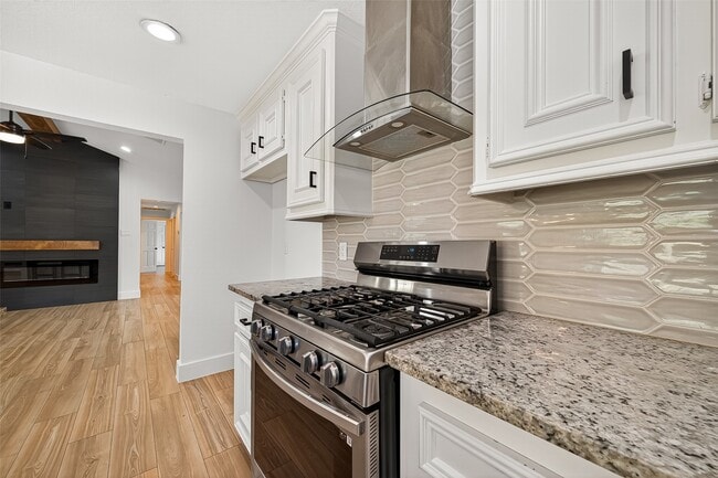 11507 Oak Valley Dr in Houston, TX - Building Photo - Building Photo