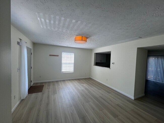 314 W Riley Dr in Bloomington, IN - Building Photo - Building Photo