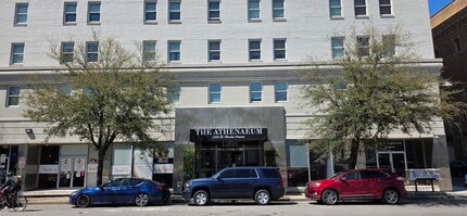 1205 Saint Charles Ave, Unit 908 in New Orleans, LA - Building Photo - Building Photo