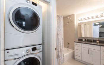 599 N State St in Chicago, IL - Foto de edificio - Building Photo