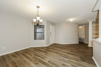 6606 Beryl Dr in Arlington, TX - Building Photo - Building Photo