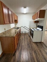 110 2nd Ave NE in Hayfield, MN - Building Photo