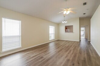 3942 Pebble Brooke Circle South, Unit G in Orange Park, FL - Foto de edificio - Building Photo