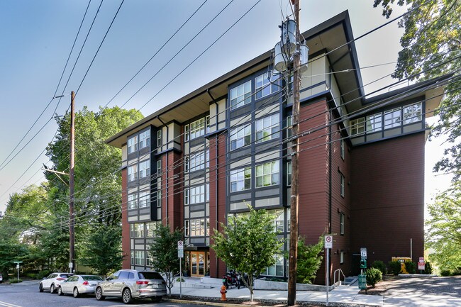 Corbett Heights in Portland, OR - Building Photo - Building Photo