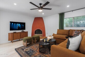 12271 N 74th St in Scottsdale, AZ - Building Photo - Building Photo