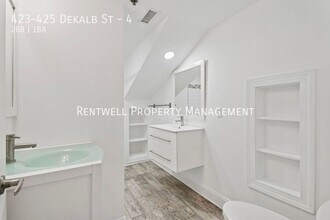 423-425 DeKalb St in Norristown, PA - Building Photo - Building Photo