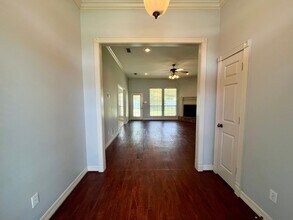 16780 Terrebonne Dr in Tyler, TX - Foto de edificio - Building Photo