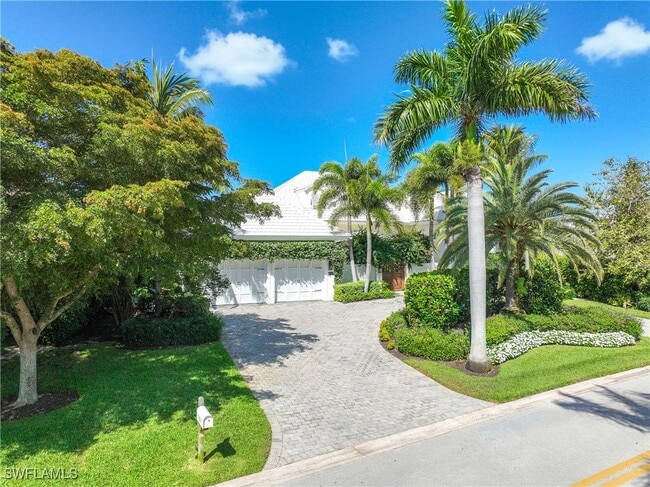 property at 4117 Belair Ln