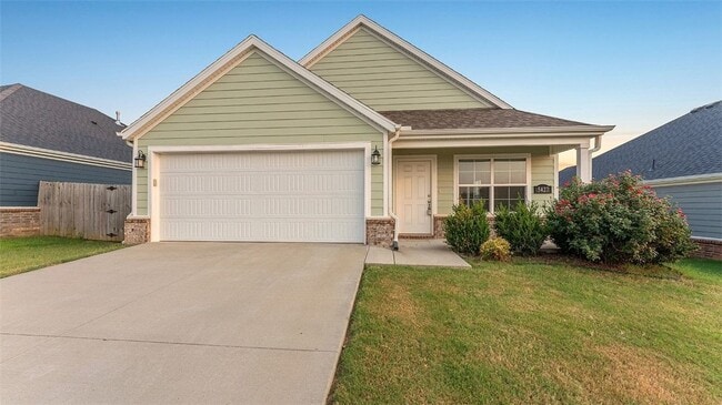 property at 5427 Southwood Ave