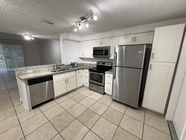 property at 721 Talavera Rd