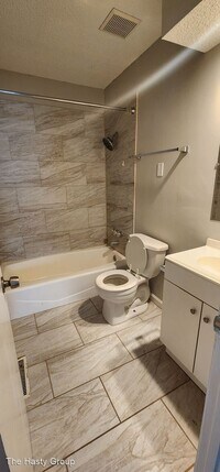 111 Cambridge St photo'